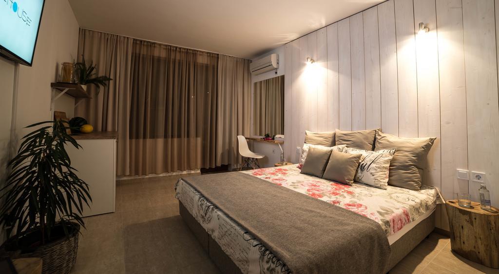 The Poolhouse Apartment ซันนีบีช ภายนอก รูปภาพ