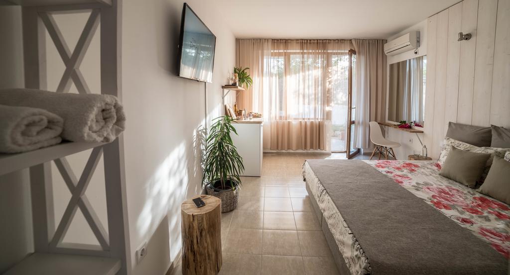 The Poolhouse Apartment ซันนีบีช ภายนอก รูปภาพ