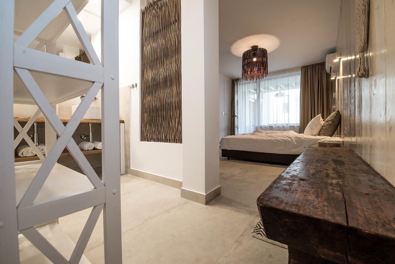 The Poolhouse Apartment ซันนีบีช ภายนอก รูปภาพ