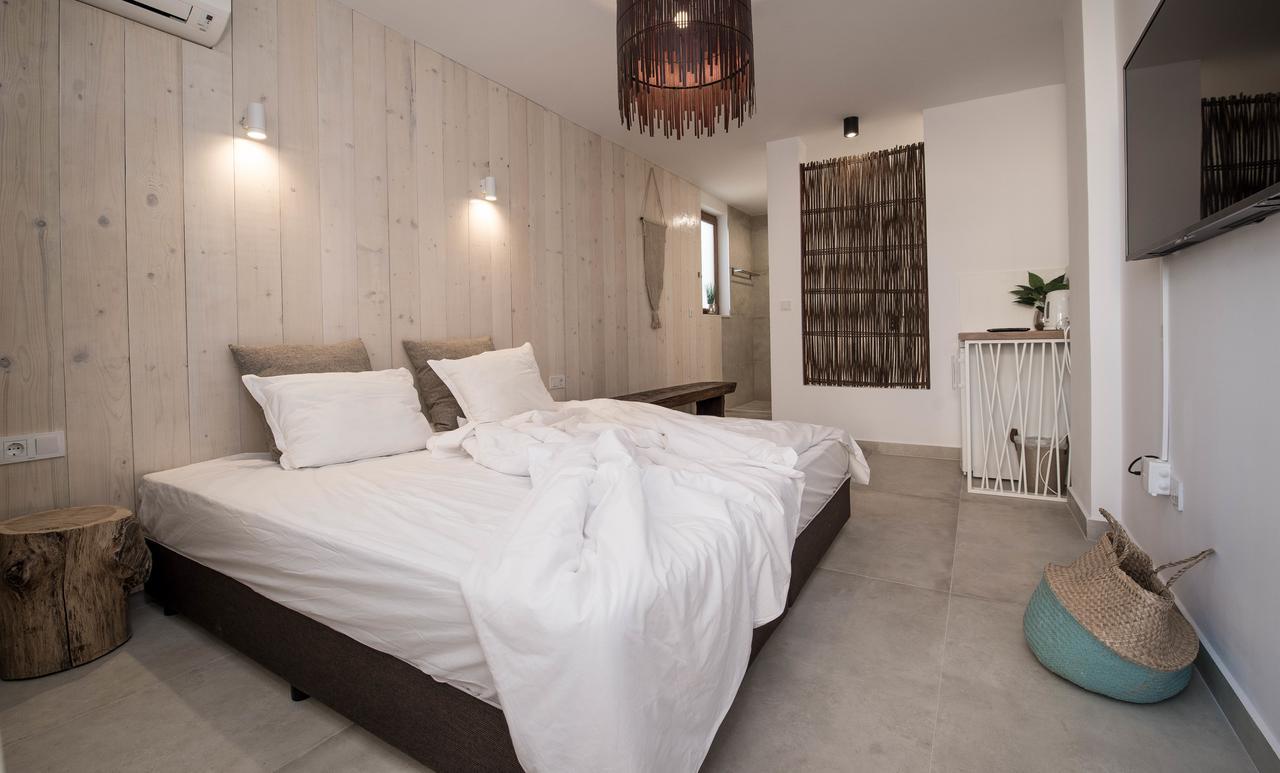 The Poolhouse Apartment ซันนีบีช ภายนอก รูปภาพ